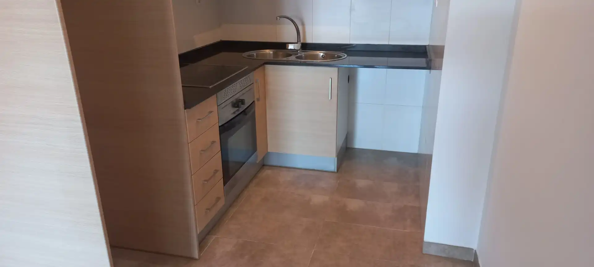 Cocina de Piso en venta en Terrassa con Calefacción, Horno y Microondas