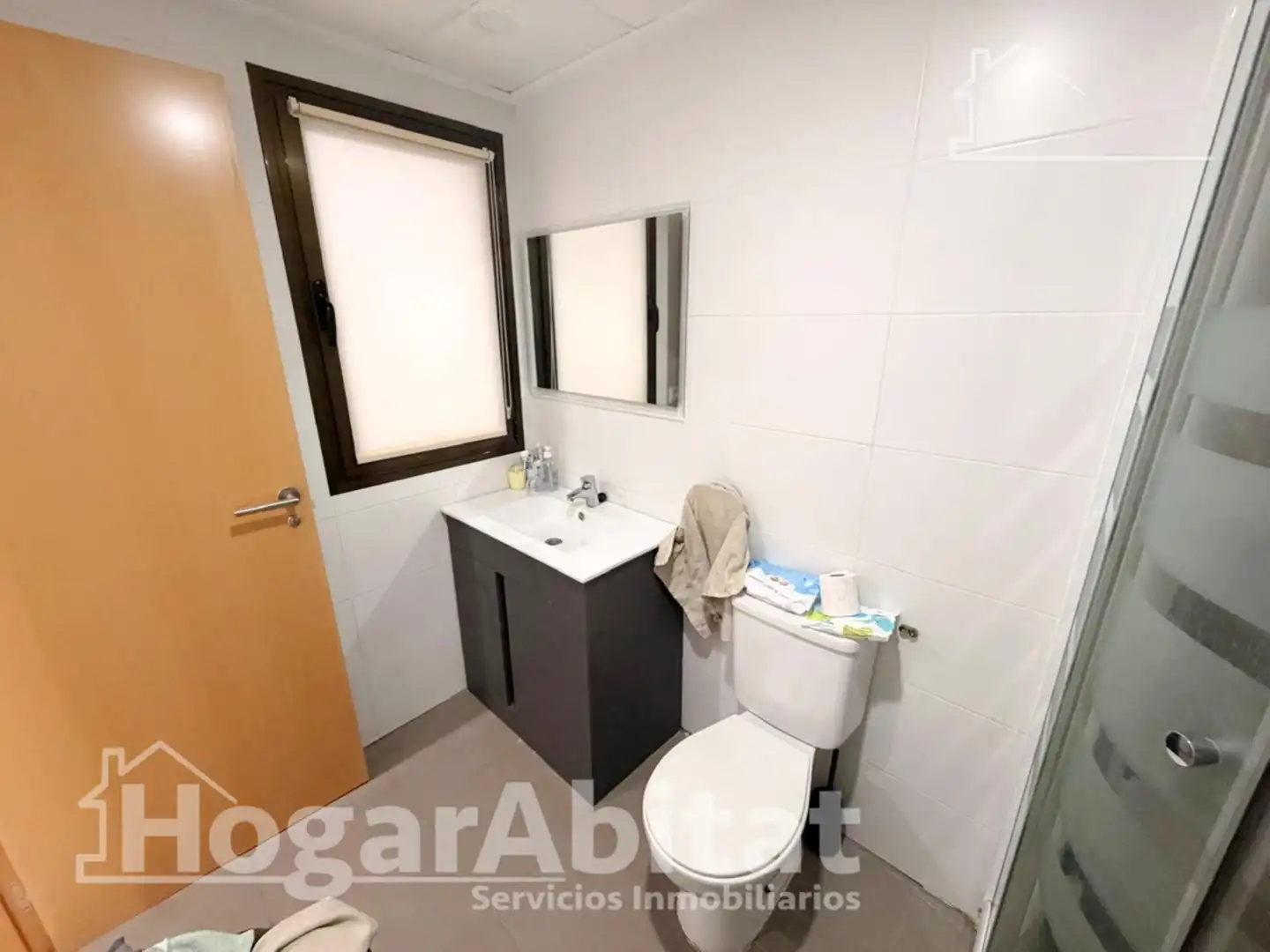 Bathroom of Flat for sale in Montserrat  with Air Conditioner, Heating and Terrace