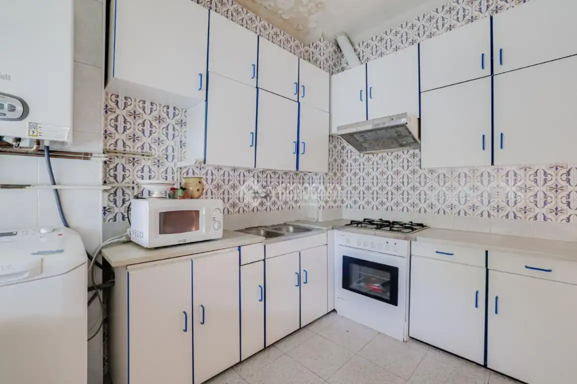 Cocina de Piso en venta en Barcelona con Balcón