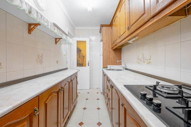 Piso en Venta en  CIUDAD DE CHIVA en Parque Alcosa