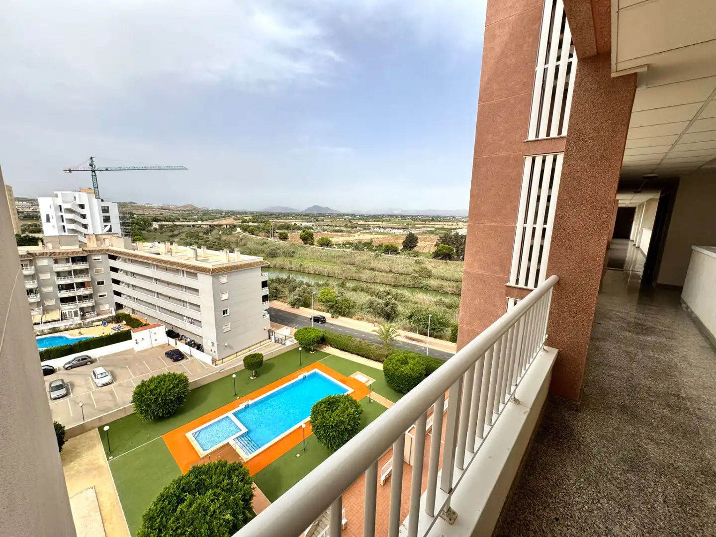 Piscina de Piso en venta en Guardamar del Segura con Aire acondicionado, Calefacción y Terraza