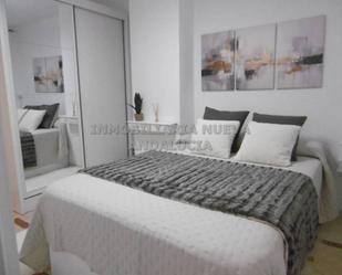 Bedroom of Flat to rent in  Almería Capital  with Air Conditioner and Furnished