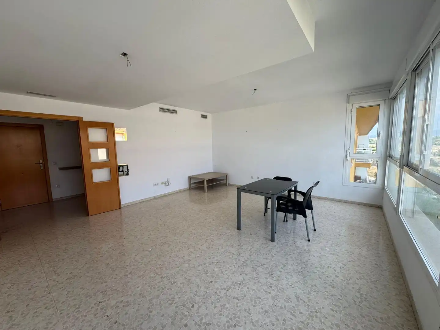 Wohnzimmer von Wohnung zum Verkauf in Llíria mit Klimaanlage und Abstellraum