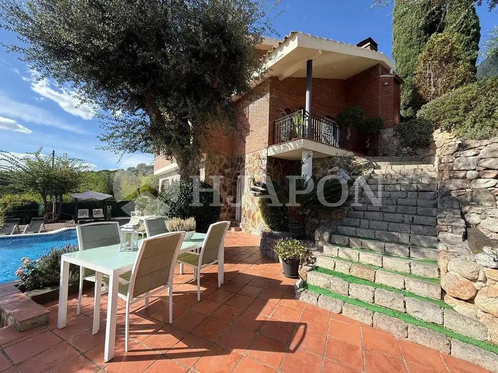 Garden of Houses for sale in Alella  with Heating, Private garden and Terrace