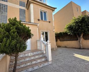 Exterior view of Single-family semi-detached for sale in Orihuela  with Air Conditioner, Private garden and Terrace