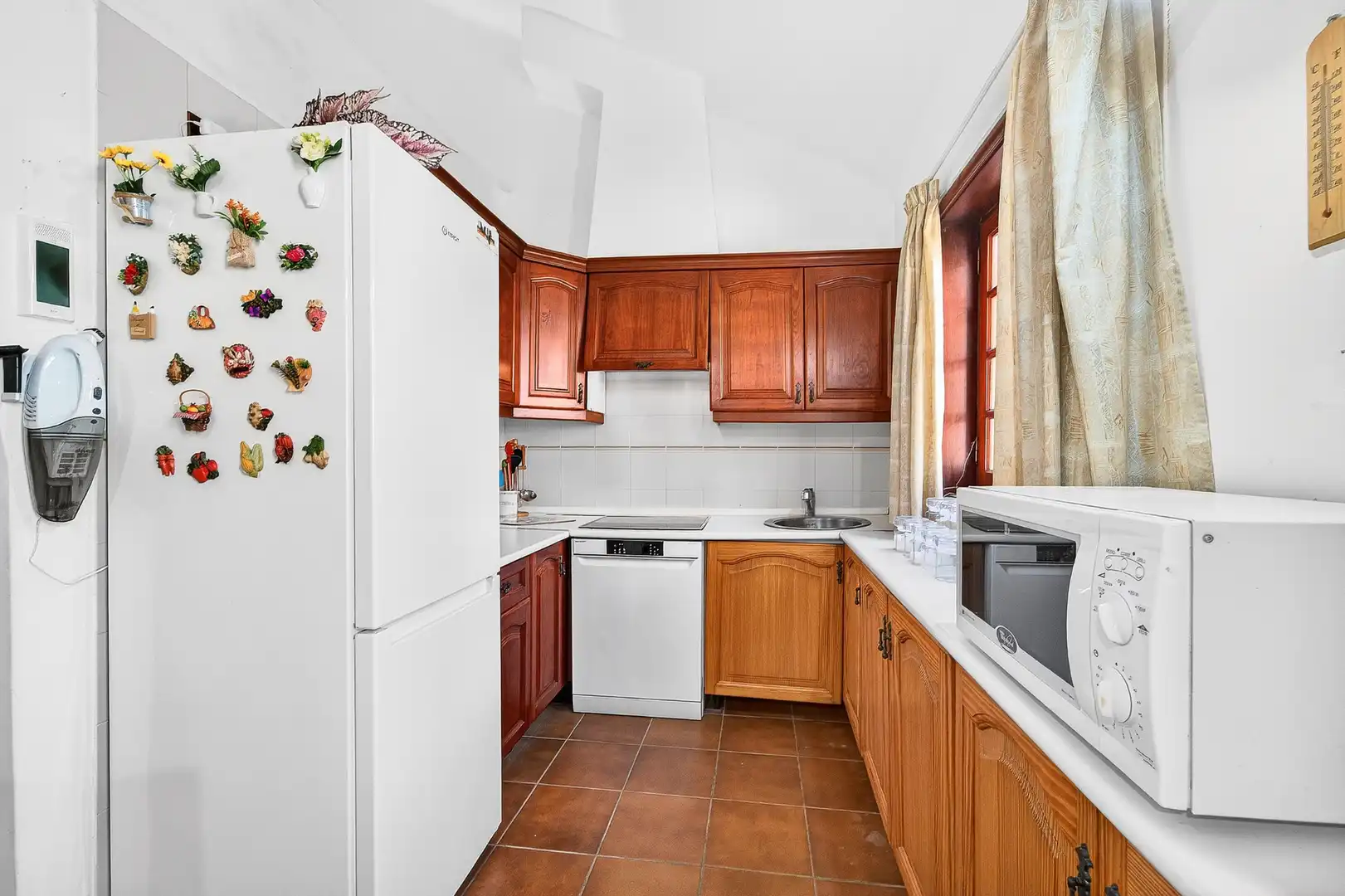 Cuina de Casa o xalet en venda en San Miguel de Abona amb Aire condicionat, Jardí privat i Moblat
