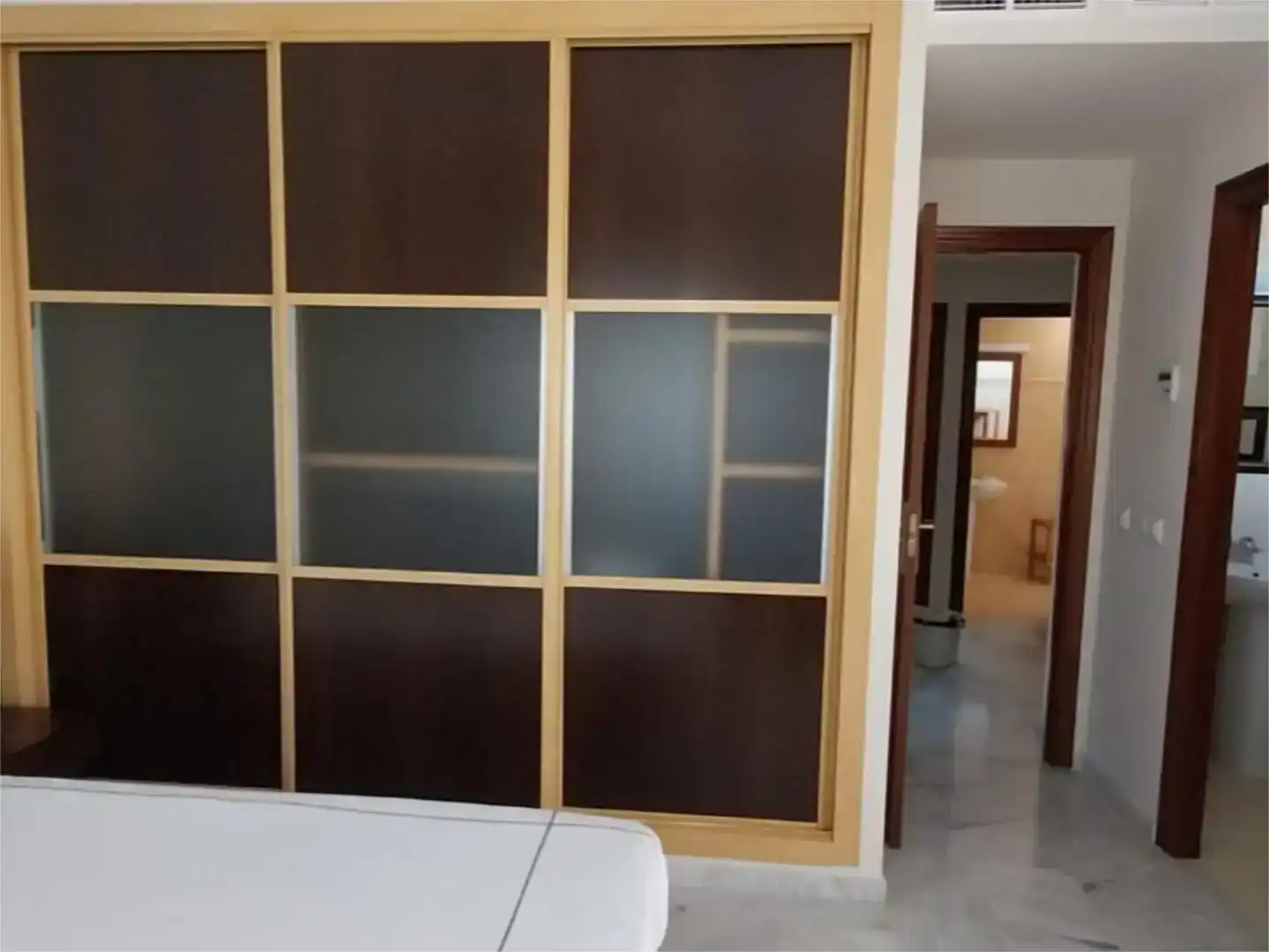 Dormitori de Casa o xalet en venda en Espartinas amb Aire condicionat, Jardí privat i Traster