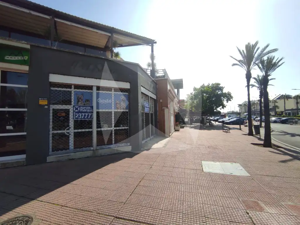 Geschaftsraum zur Miete in Avenida de Elvas, Avenida Elvas