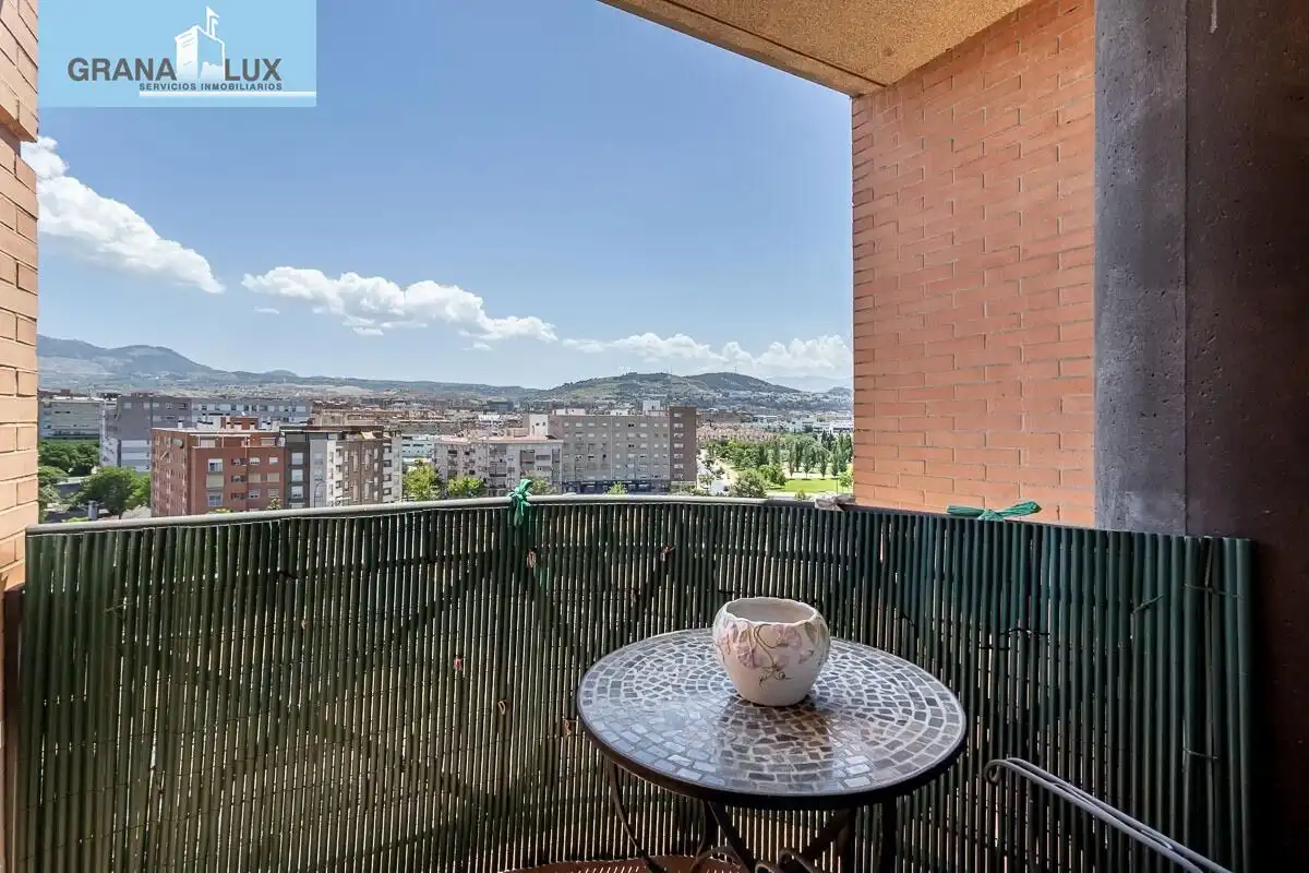 Balcony of Flat for sale in Granada  with Air Conditioner, Heating and Terrace