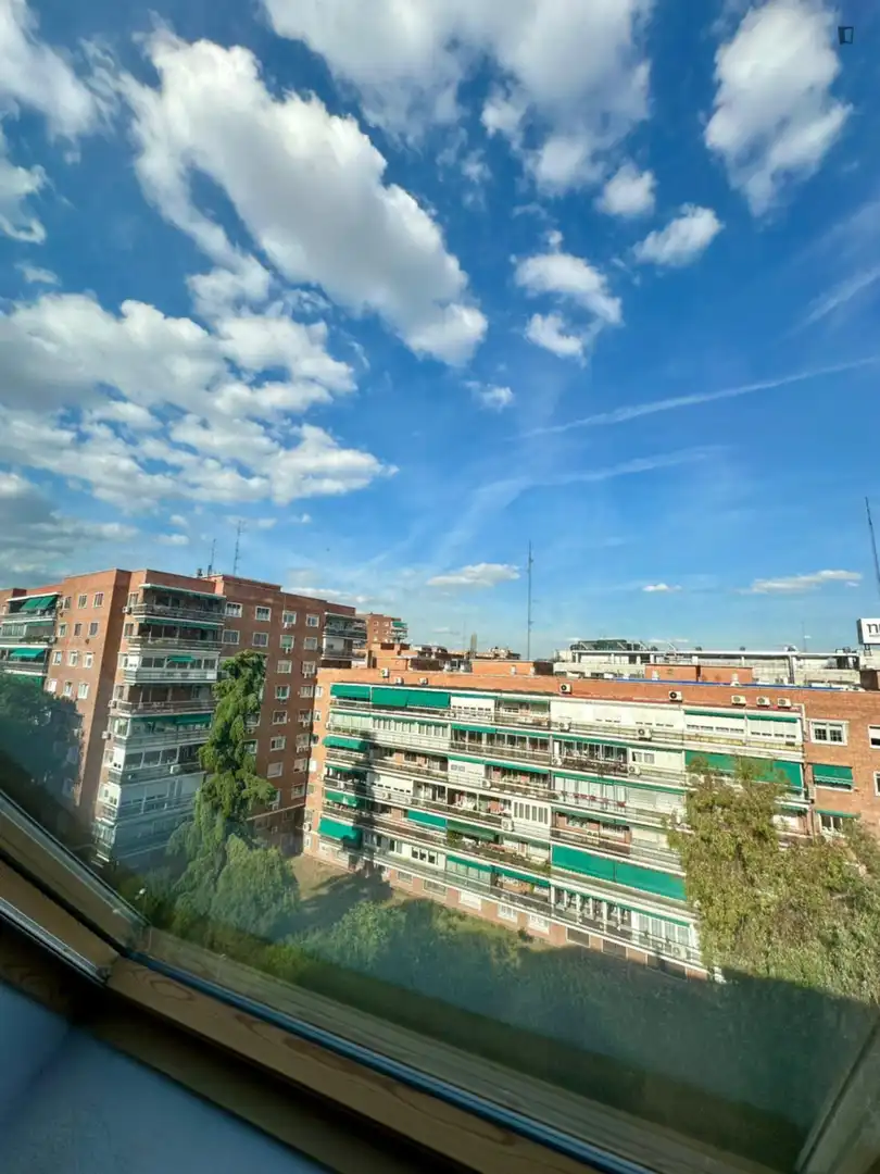 Vista exterior de Apartament de lloguer en Madrid amb Calefacció, Moblat i Forn