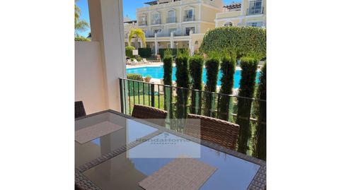 Foto 5 de Piso de alquiler en Avenida del Prado, Aloha, Marbella