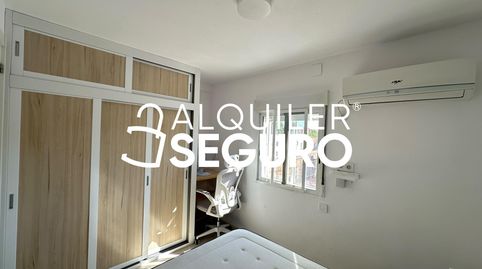 Foto 3 de Piso de alquiler en Laviana, Simancas, Madrid Capital