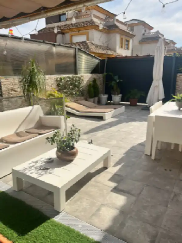 Xalet amb piscina en venda a Los Montesinos