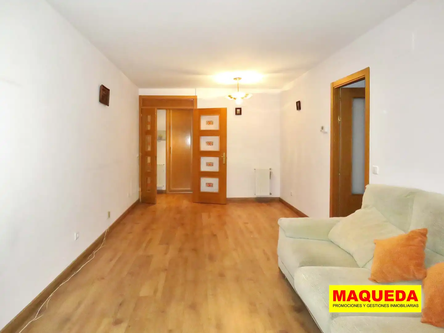 Wohnung zur Miete in Travesía Fuente Cisneros, Parque Oeste - Fuente Cisneros