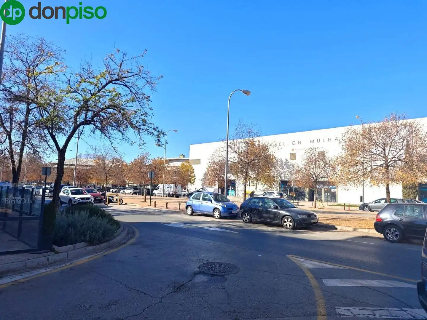 Außenansicht von Geschaftsraum zum Verkauf in Granada