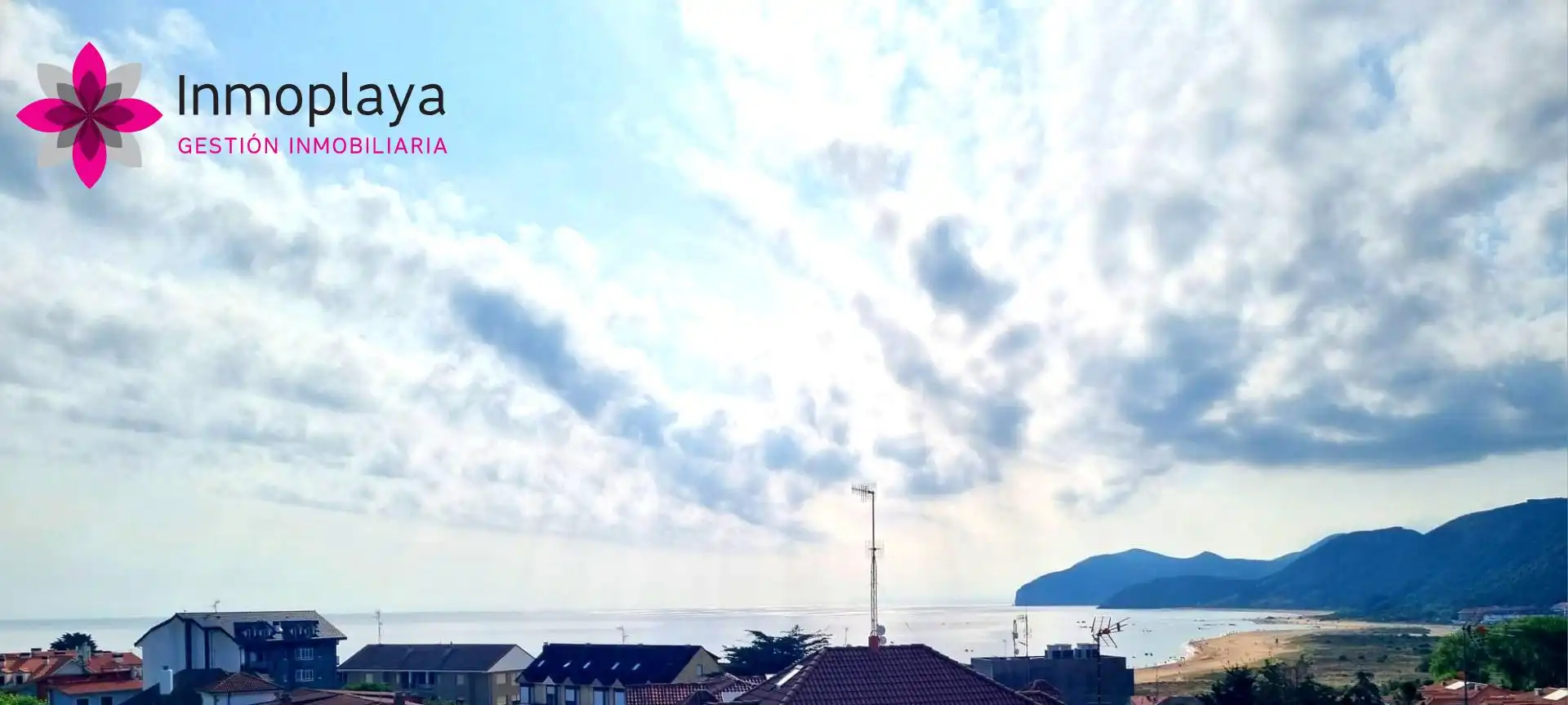 Außenansicht von Dachboden zum Verkauf in Noja mit Terrasse und Möbliert
