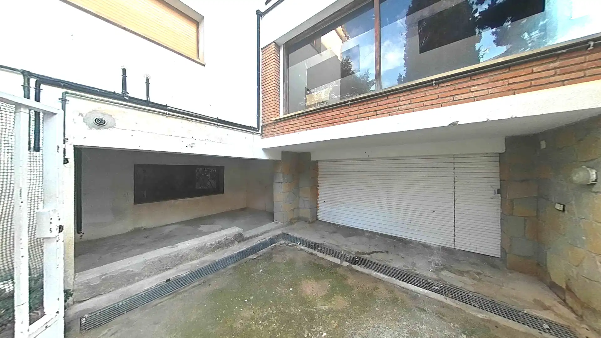 Exterior view of Houses for sale in Vilassar de Dalt  with Private garden and Storage room