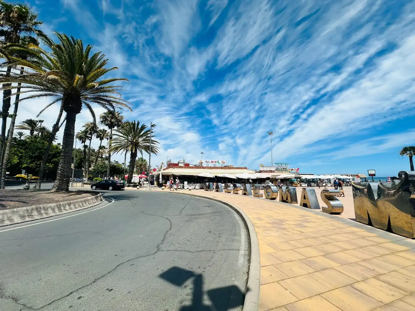 Vista exterior de Local en traspaso en San Bartolomé de Tirajana con Terraza y Amueblado