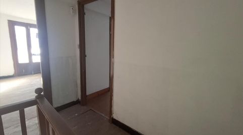 Foto 2 de Casa adosada en venta en Almirante Pero Niño, Los Corrales de Buelna , Cantabria