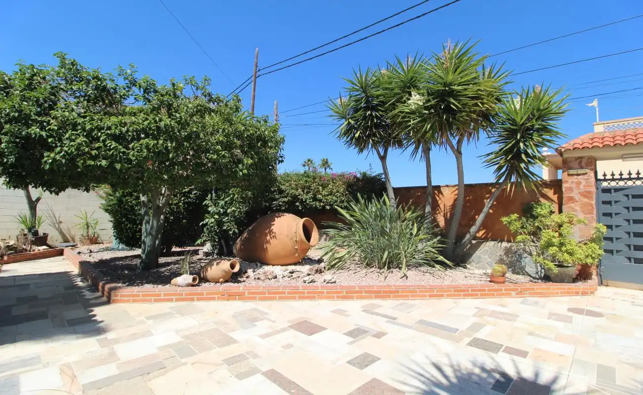 Terrassa de Casa o xalet en venda en L'Eliana amb Aire condicionat, Calefacció i Jardí privat