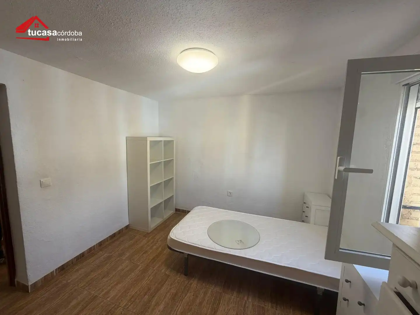 Bedroom of Flat for sale in Córdoba  with Air Conditioner, Terrace and Furnished