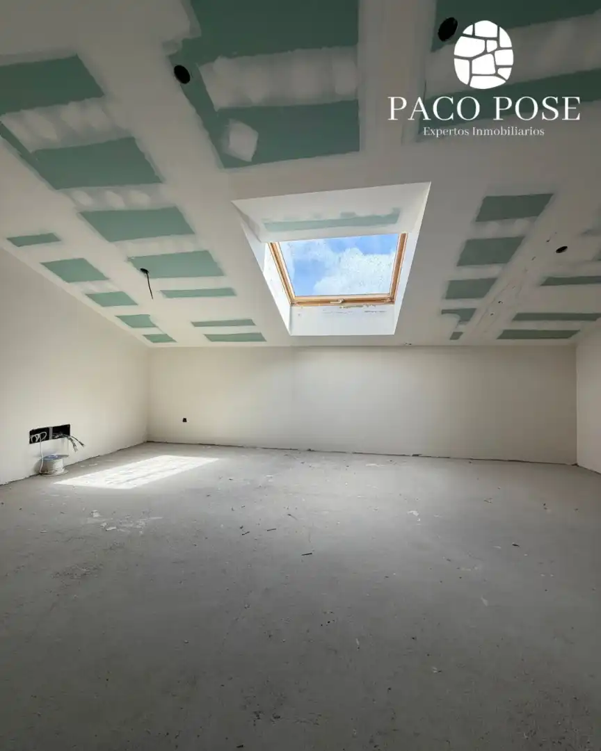 Casa o xalet en venda en Carballo amb Jardí privat