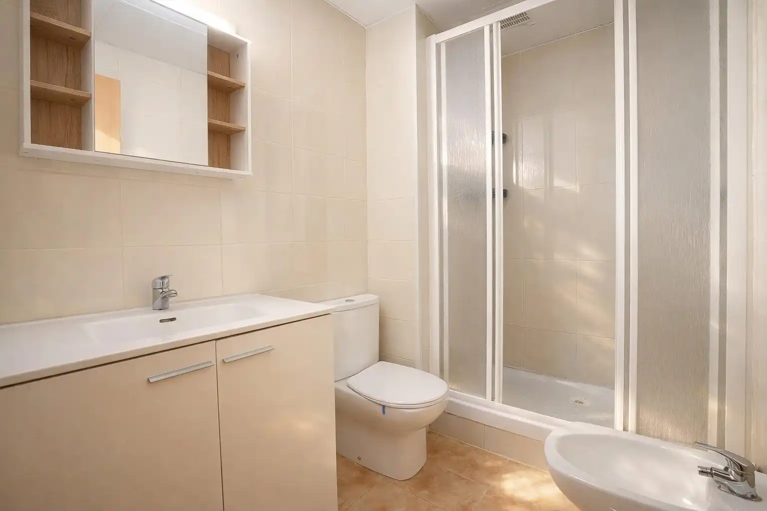 Badezimmer von Loft zum Verkauf in Salou mit Terrasse und Gemeinschaftspool