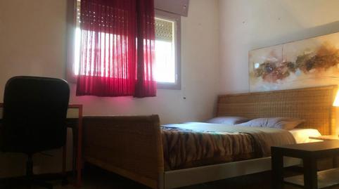 Foto 3 de Apartament per a compartir a La Font de la Guatlla,  Barcelona Capital