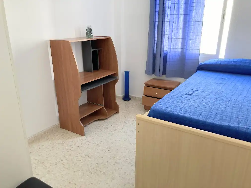 Schlafzimmer von Wohnung zur Miete in Los Barrios mit Möbliert