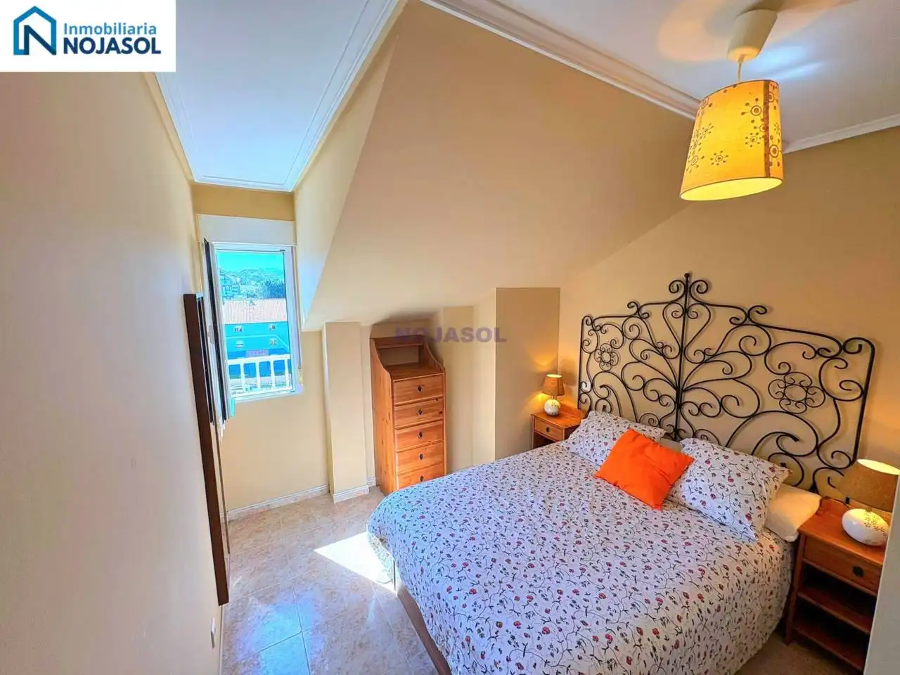 Schlafzimmer von Wohnung zur Miete in Noja mit Heizung, Terrasse und Möbliert