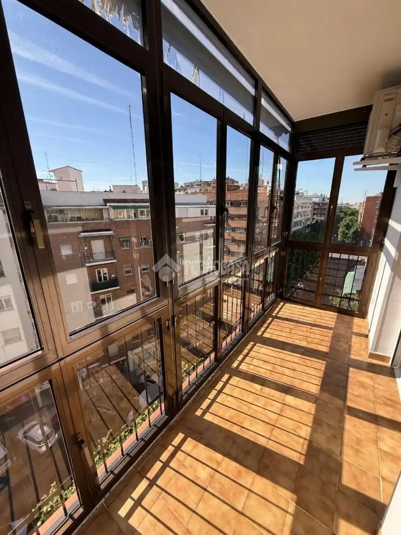 Terrassa de Pis en venda en Madrid amb Aire condicionat i Calefacció