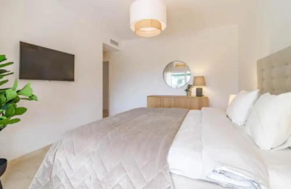 Bedroom of Ground floor for rent in Marbella  with Air Conditioner, Private garden and Terrace