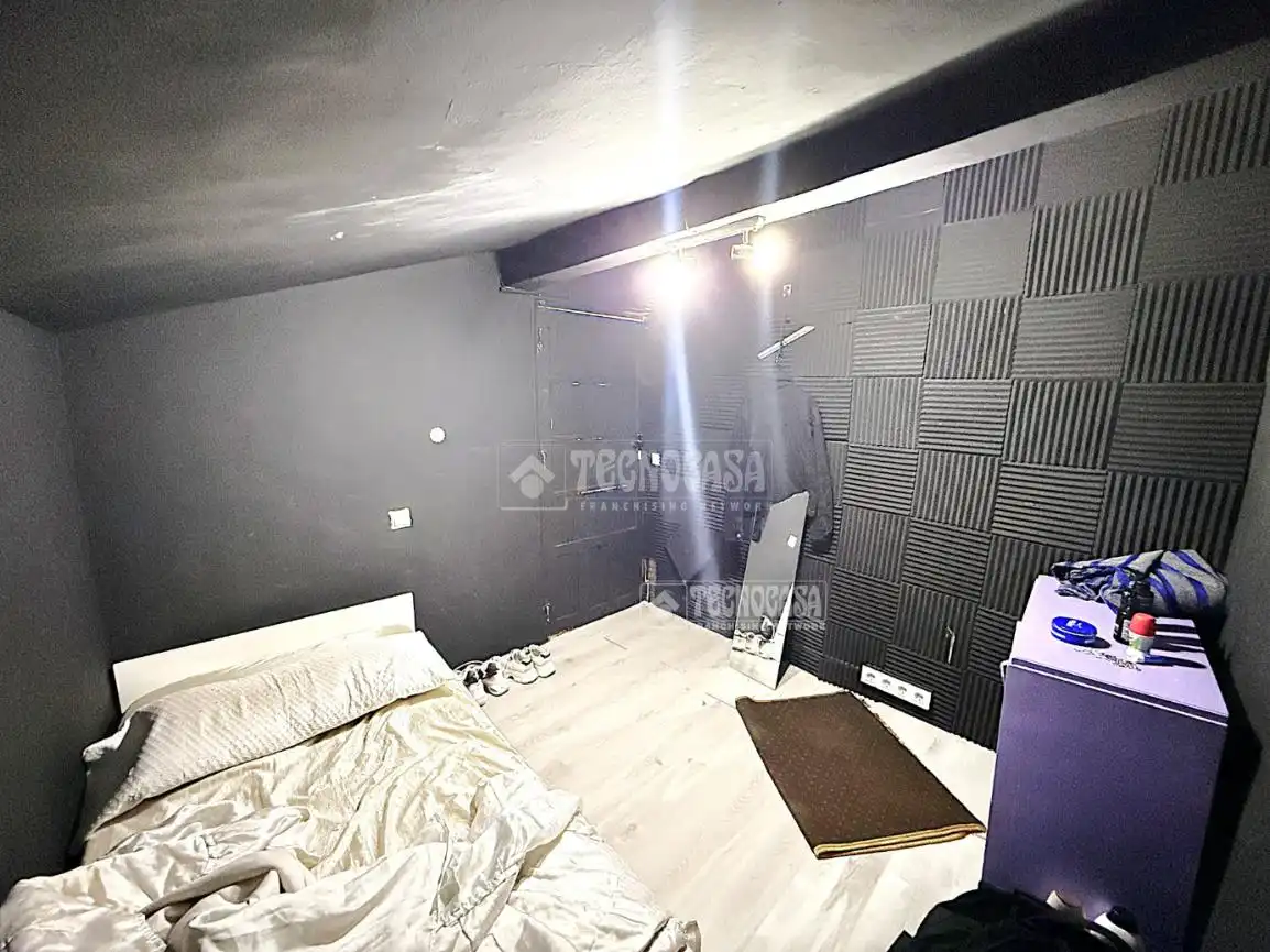 Bedroom of Flat for sale in Cuenca  with Heating
