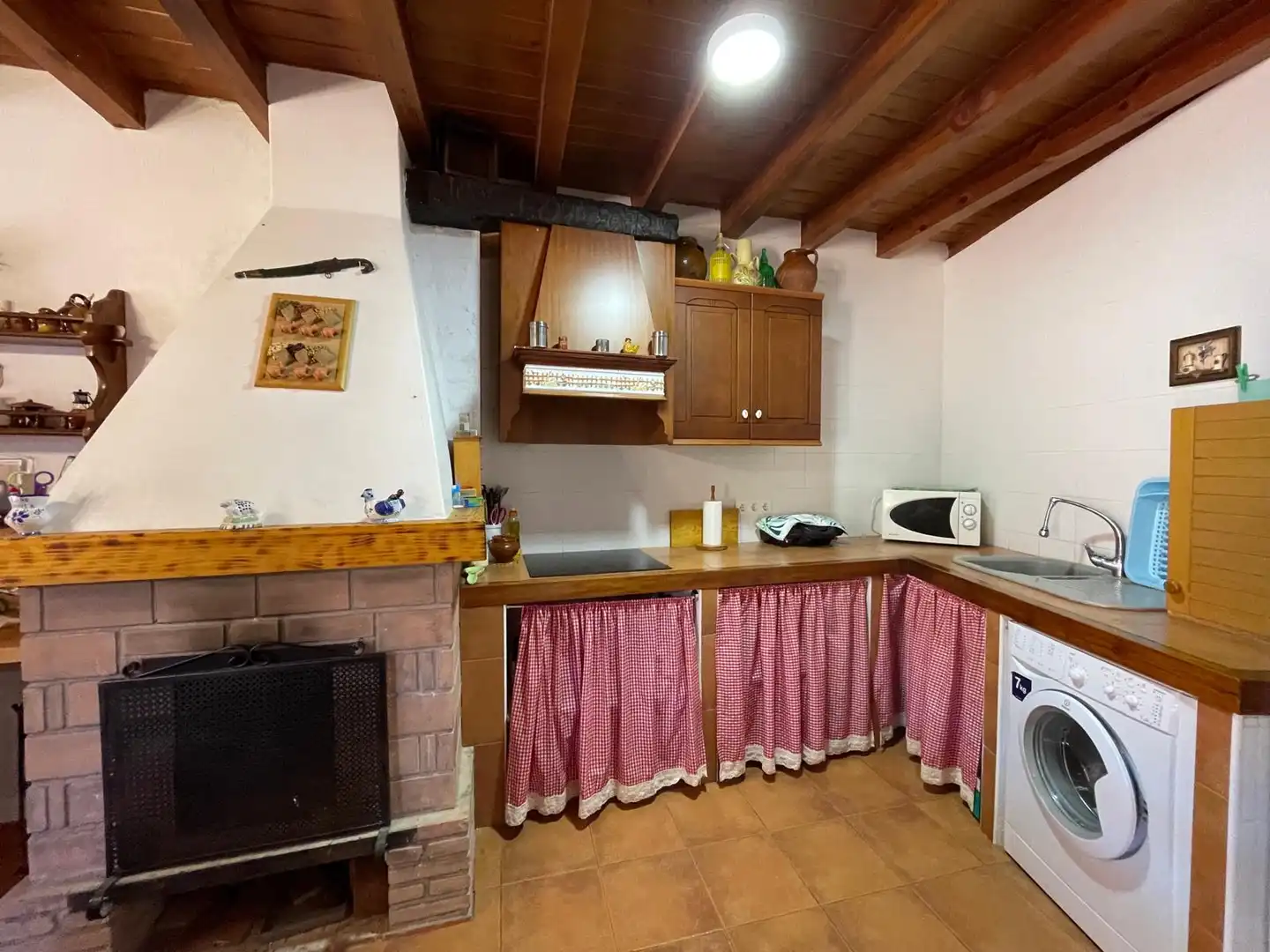 Cocina de Finca rústica en venta en Montejo de Tiermes con Parquet, Terraza y Horno