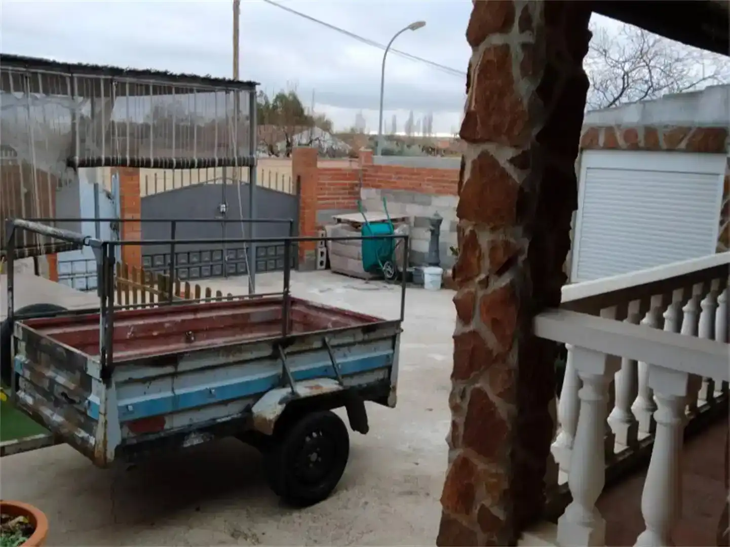 Parking de Casa o chalet en venta en Otero con Jardín privado, Parquet y Trastero