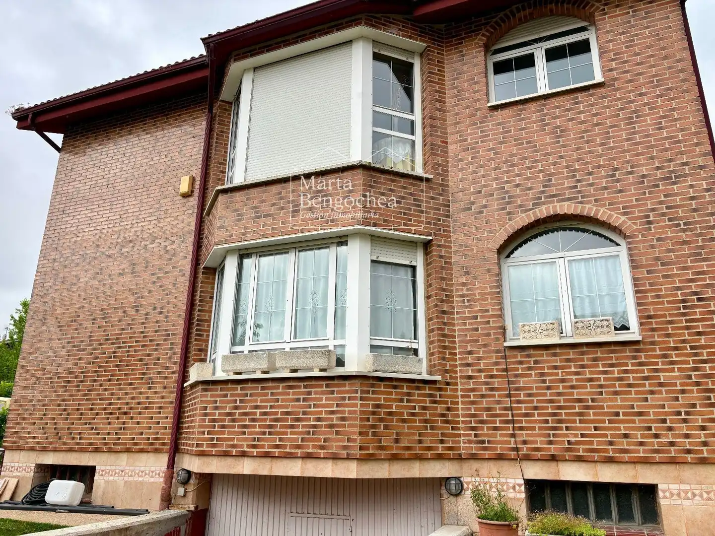 Exterior view of Houses for sale in Zigoitia  with Heating, Private garden and Swimming Pool