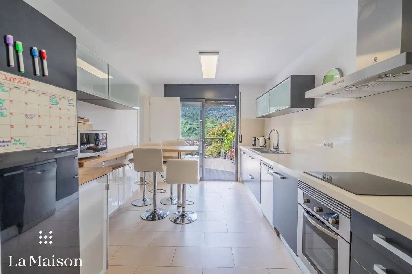 Cuina de Casa o xalet en venda en Vilanova del Vallès amb Parquet, Terrassa i Piscina