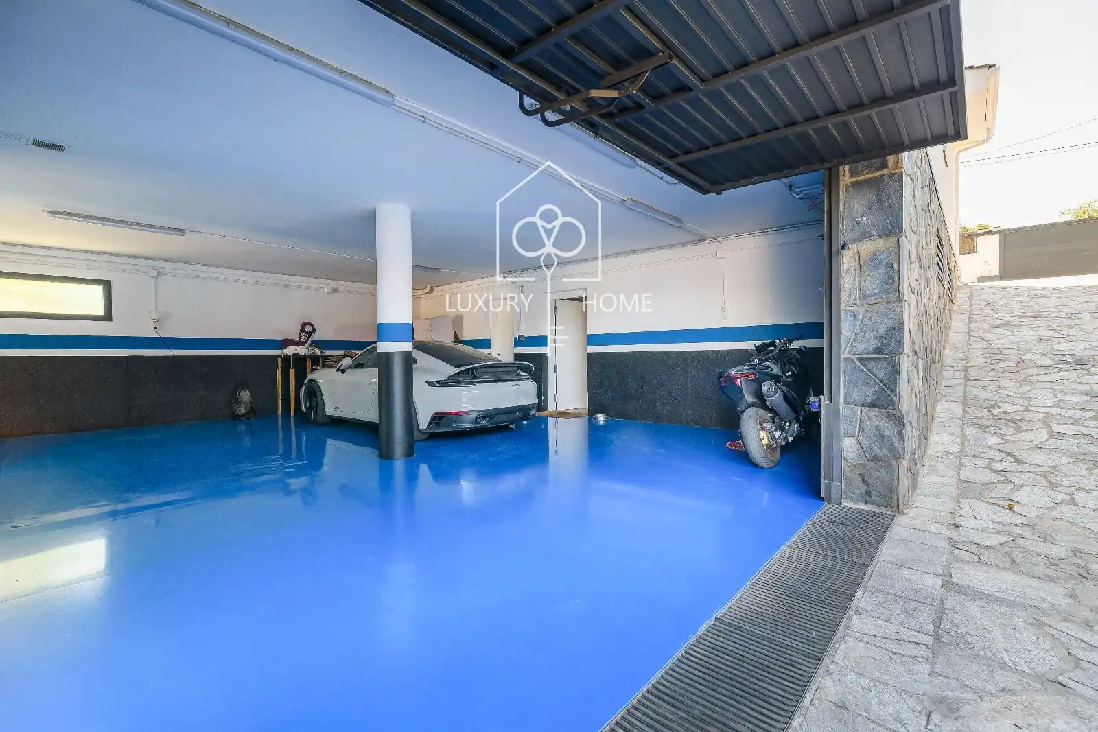 Parking de Casa o chalet en venta en Gavà con Aire acondicionado, Calefacción y Terraza
