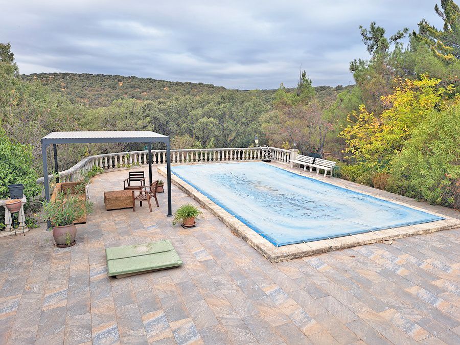 Piscina de Casa o chalet en venta en Navalagamella con Calefacción, Jardín privado y Parquet