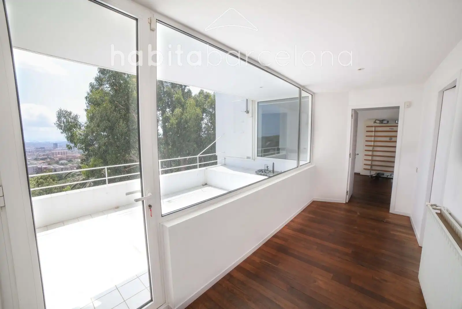 Terrace of Houses for rent in Barcelona  with Air Conditioner, Heating and Private garden
