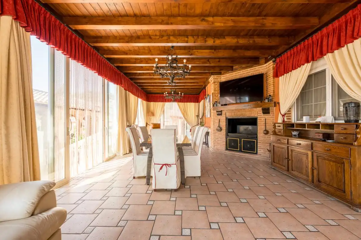 Menjador de Casa o xalet en venda en Elche / Elx amb Aire condicionat, Calefacció i Jardí privat