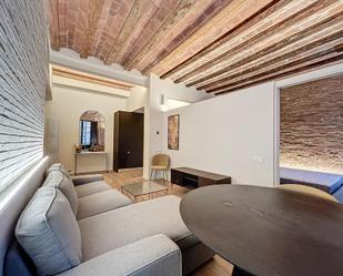 Living room of Flat to rent in  Barcelona Capital  with Air Conditioner, Heating and Private garden