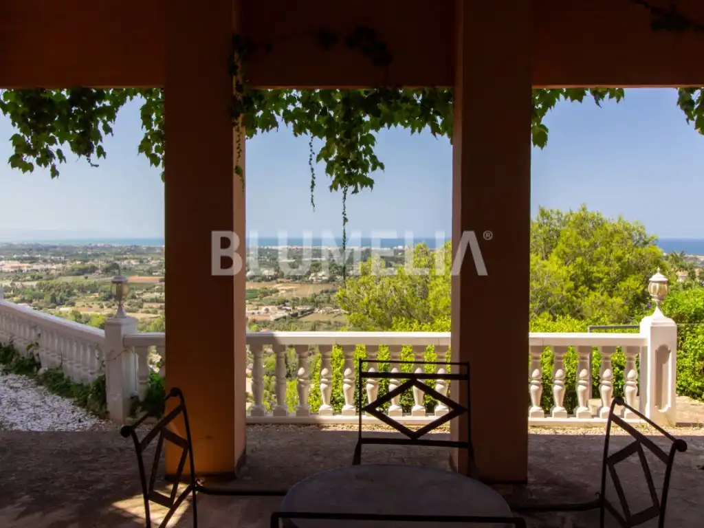 Houses for sale in Calle Hebe, La Pedrera - Vessanes