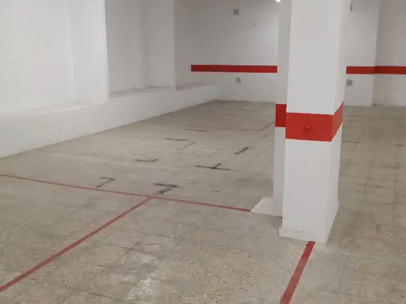 Garage for rent in Santa Cruz de Tenerife  with Alarm