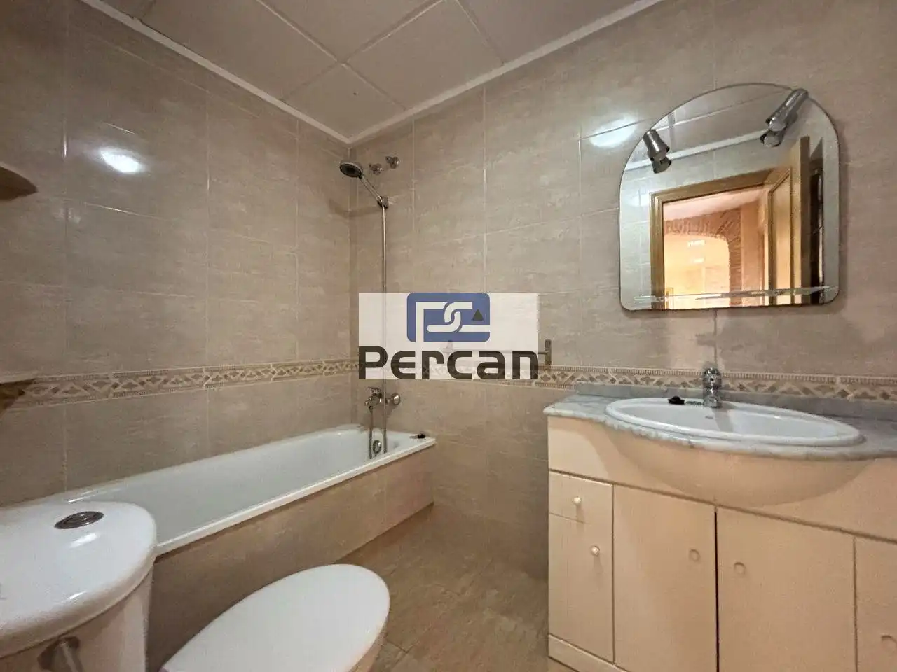 Baño de Casa o chalet de alquiler en Busot con Jardín privado, Terraza y Trastero