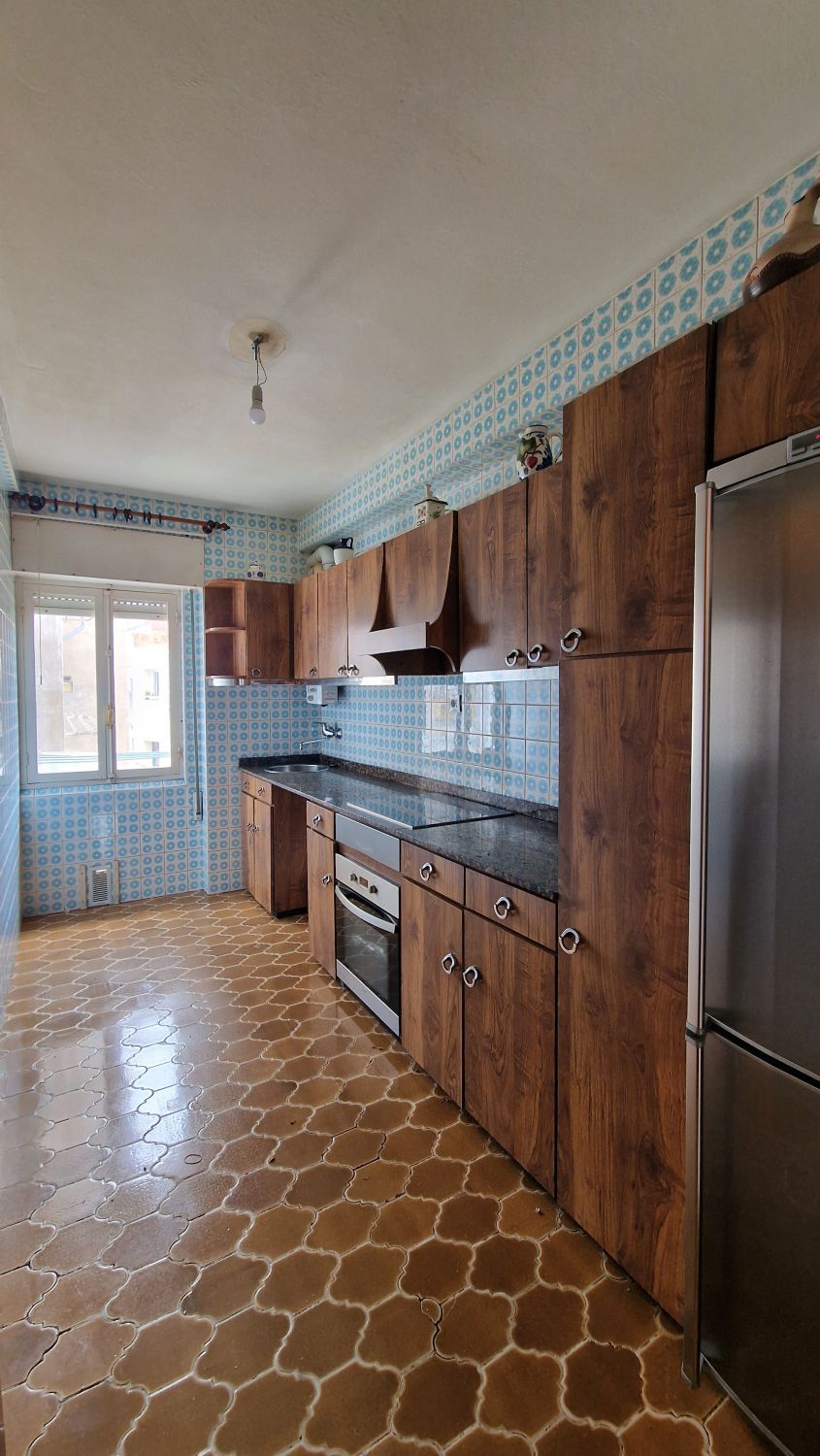 Kitchen of Flat for sale in Torrelavega   with Heating