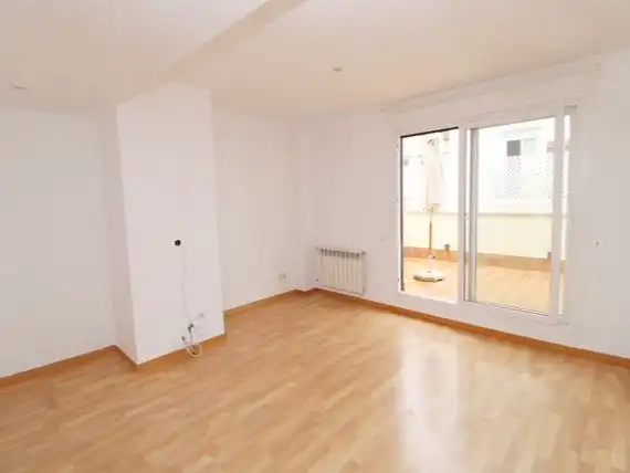 Apartament amb ascensor de lloguer a calle tomás lopez 9, imagen 4
