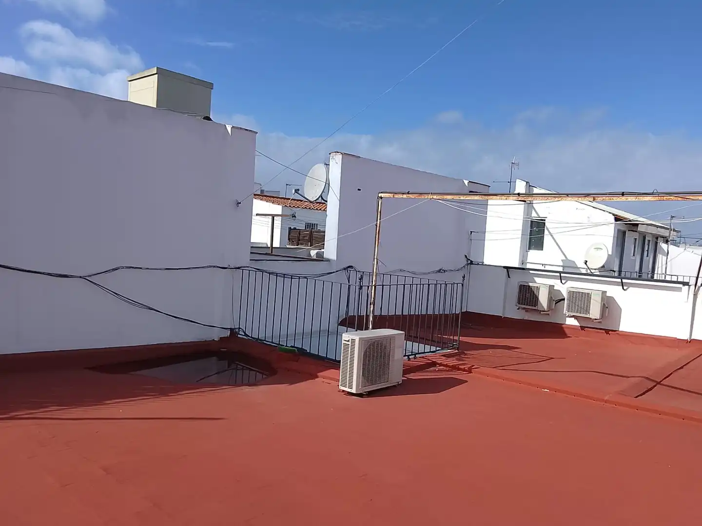 Terrace of Flat for rent in Sevilla  with Air Conditioner, Heating and Parquet flooring