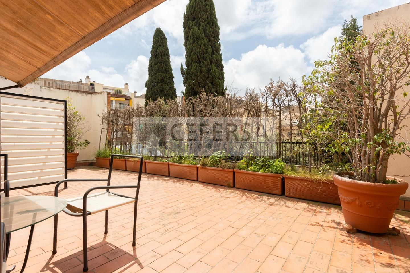 Terrassa de Casa o xalet en venda en  Barcelona Capital amb Aire condicionat, Calefacció i Jardí privat
