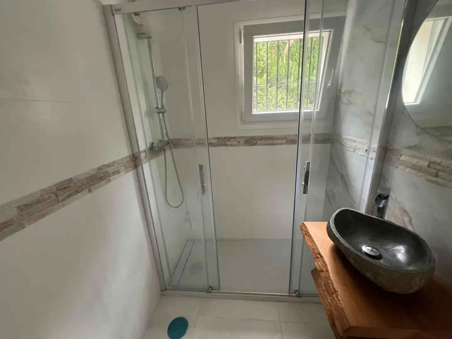 Chalet con piscina en venta en El Faro de Calaburra - Chaparral, imagen 26
